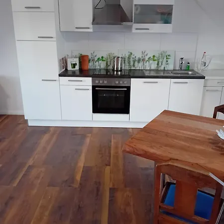 Am Wassertuermchen Fuer 2 Personen Naehe Heidelberg Plankstadt